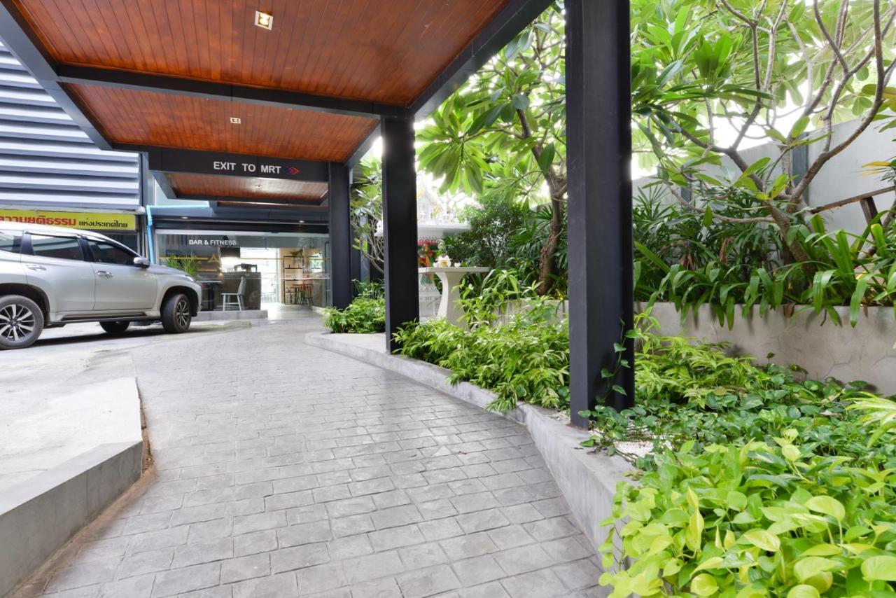 Aspira One Sutthisan Bangkok Exterior photo
