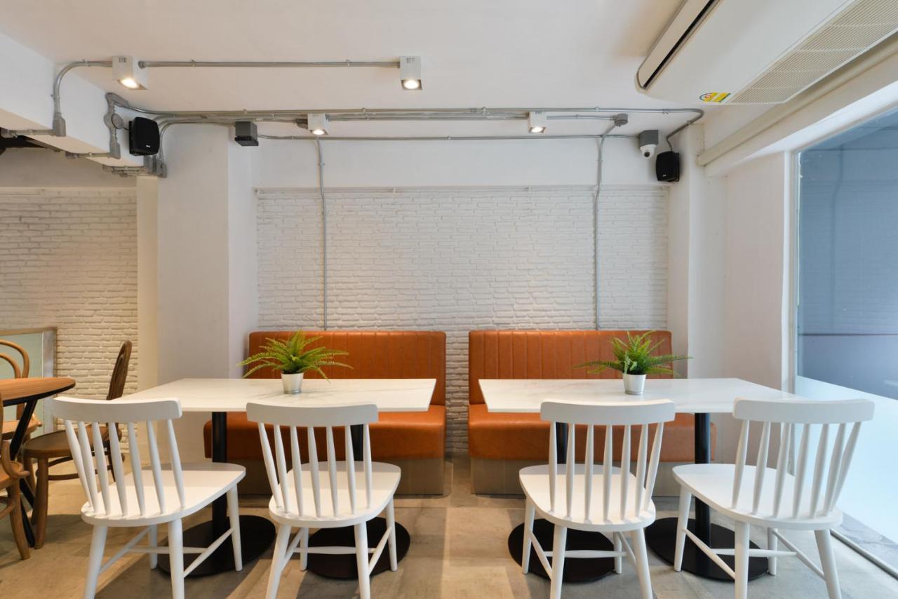 Aspira One Sutthisan Bangkok Exterior photo