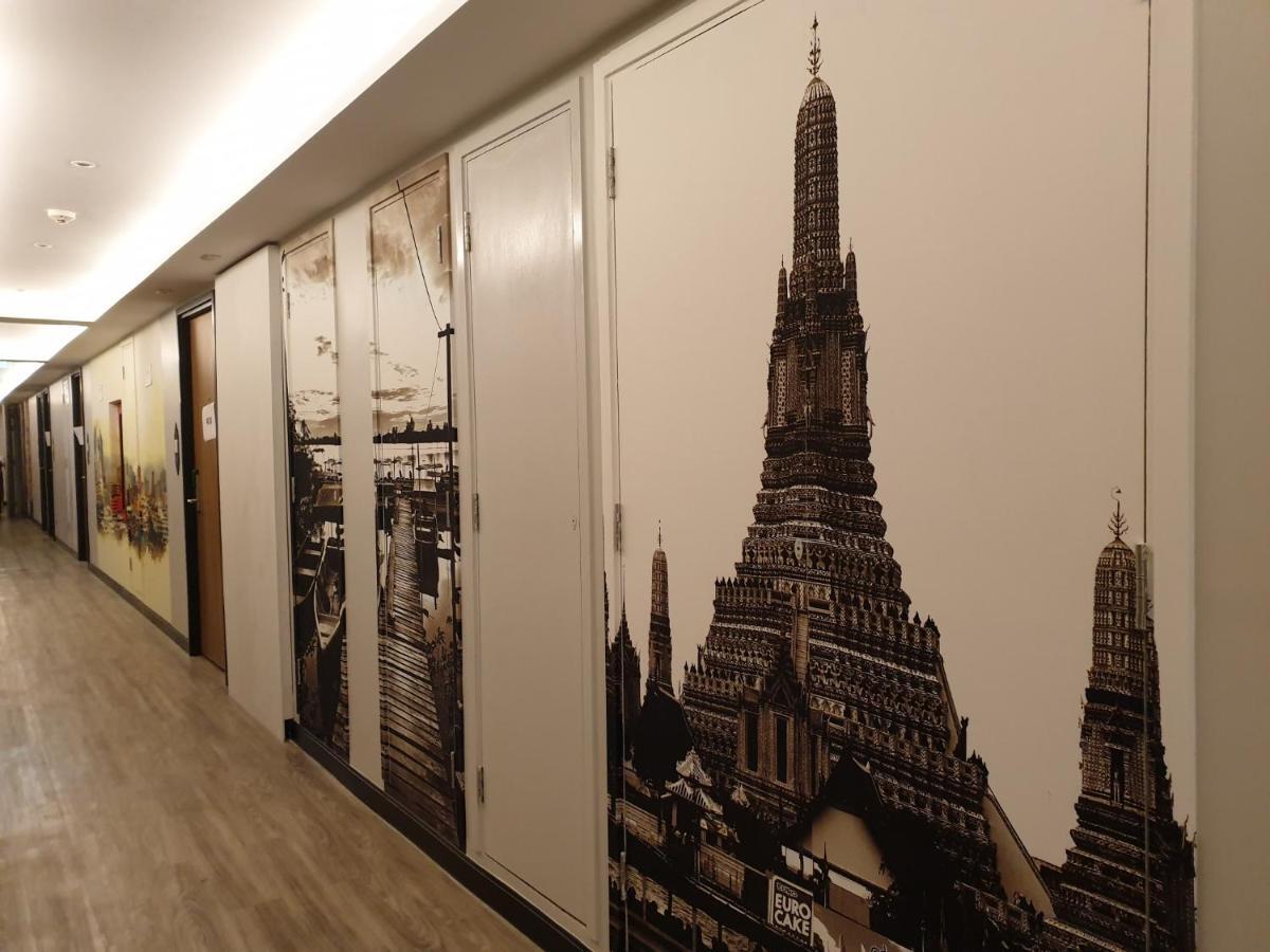 Aspira One Sutthisan Bangkok Exterior photo