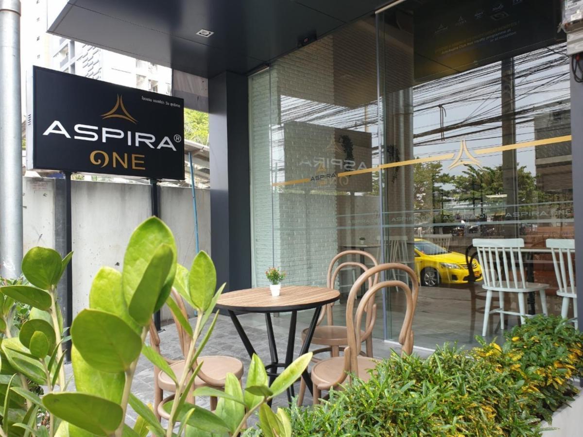 Aspira One Sutthisan Bangkok Exterior photo
